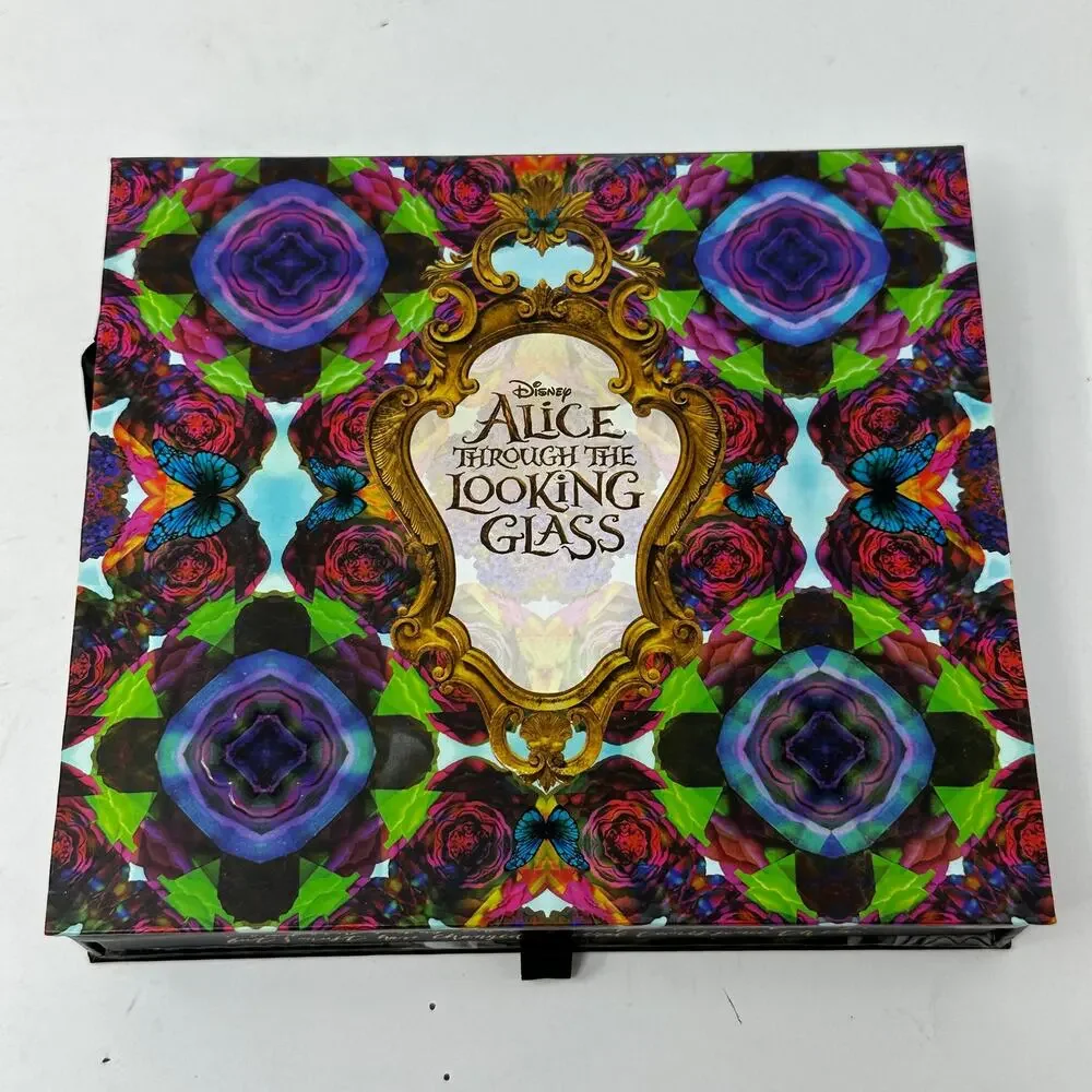 Urban Decay Alice Through The Looking Glass Eyeshadow Palette *READ